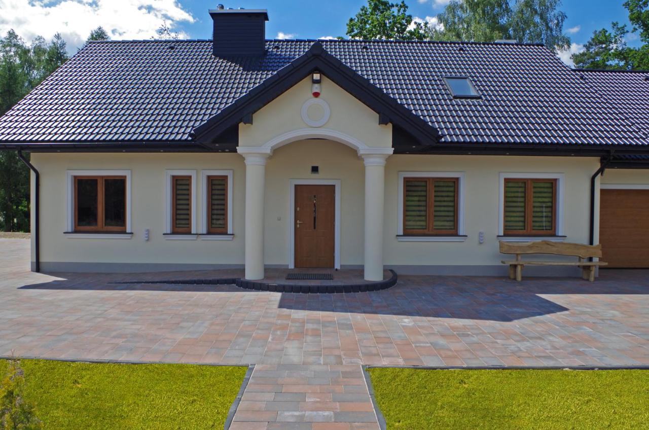 Lesny Dworek Snochowice Buitenkant foto