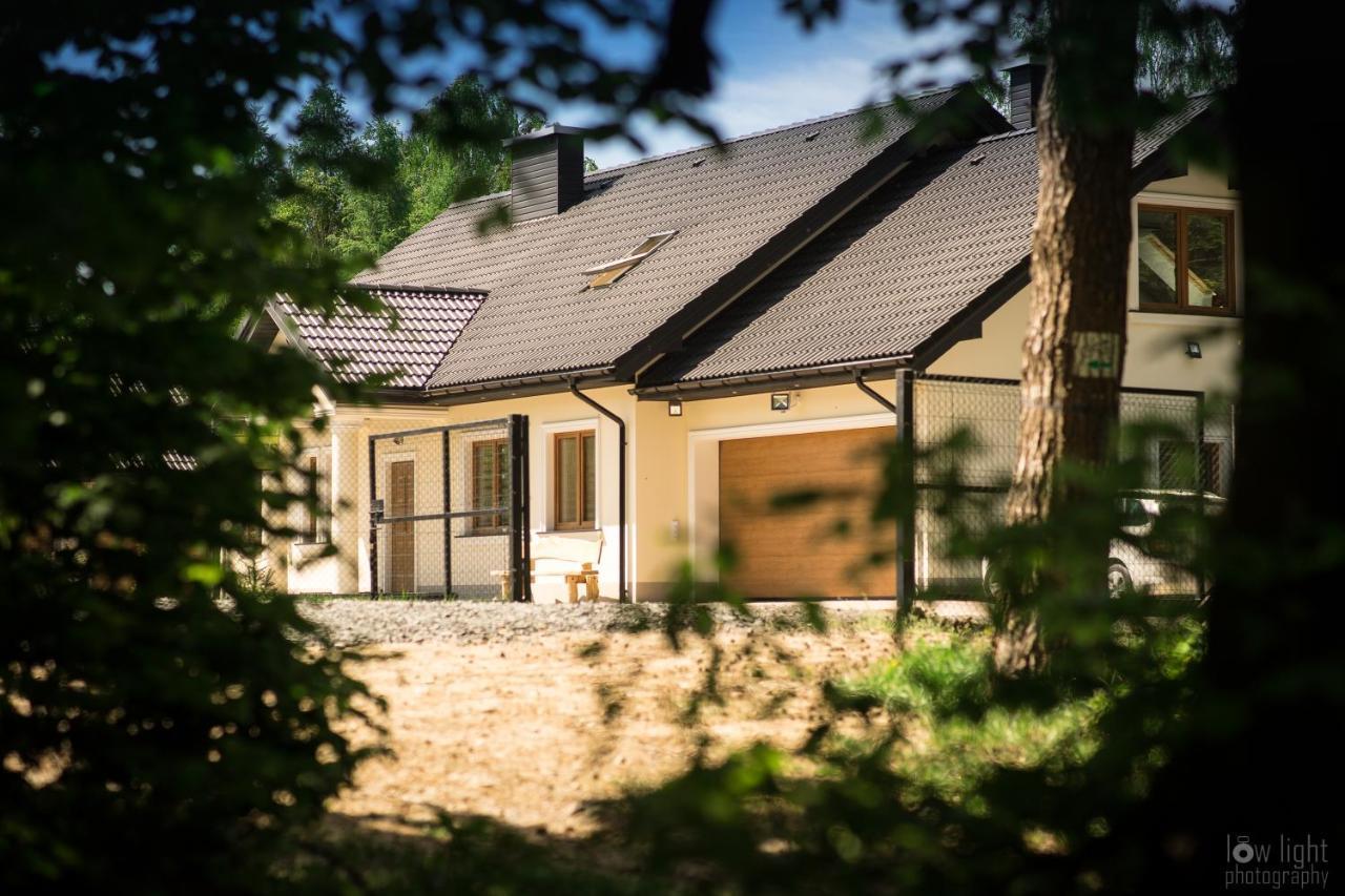 Lesny Dworek Snochowice Buitenkant foto