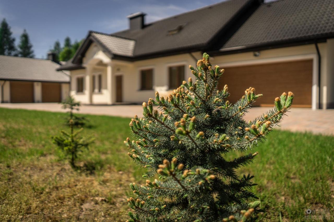 Lesny Dworek Snochowice Buitenkant foto