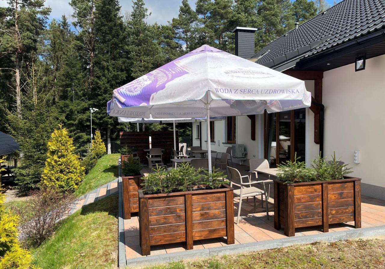Lesny Dworek Snochowice Buitenkant foto